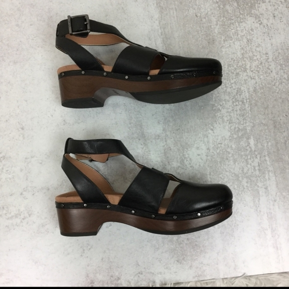 Vionic Faye leather platform clog comfort shoe 8 - Picture 4 of 7